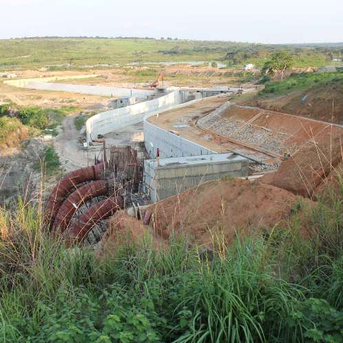 Construction du barrage et de la centrale de 9,6MW
